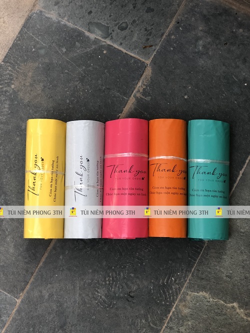 TOP mẫu túi gói hàng niêm phong HOT nhất 2023