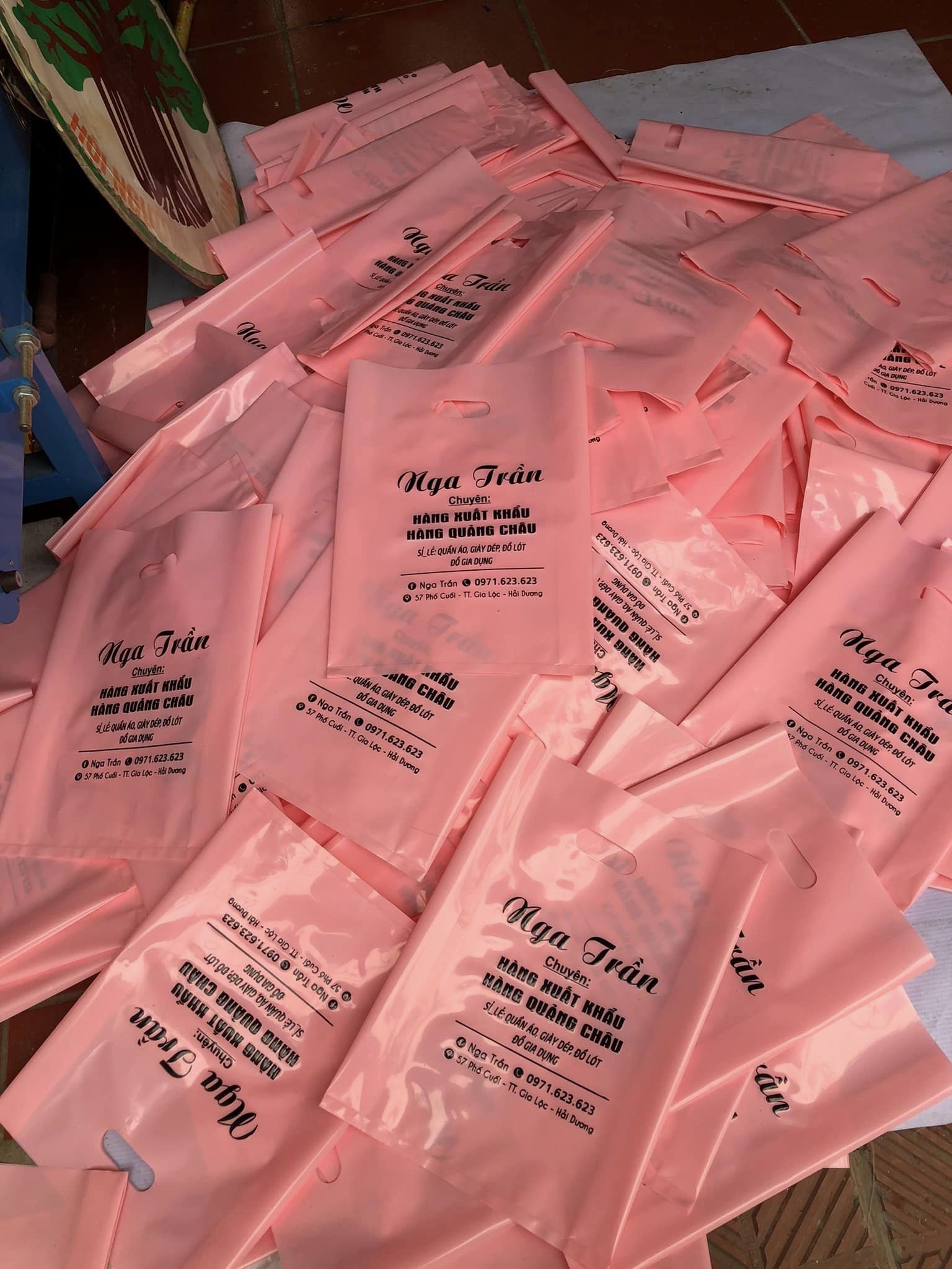 Lợi ích khi in logo lên túi nilong hột xoài